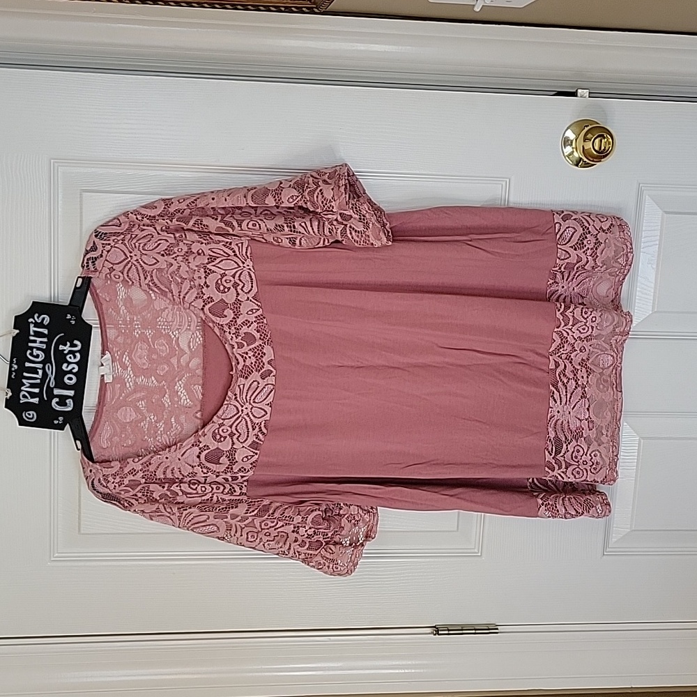 Siren Lily Blouse 2X Rose Pink Lace